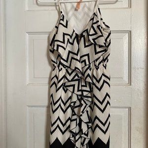 Prevett Patterned White Formal Party Dress, Sleeveless, Front Zip